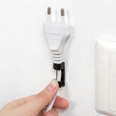 CHN Klip Pengatur Kabel Organizer Cable Clip 20 PCS - FT8018-3