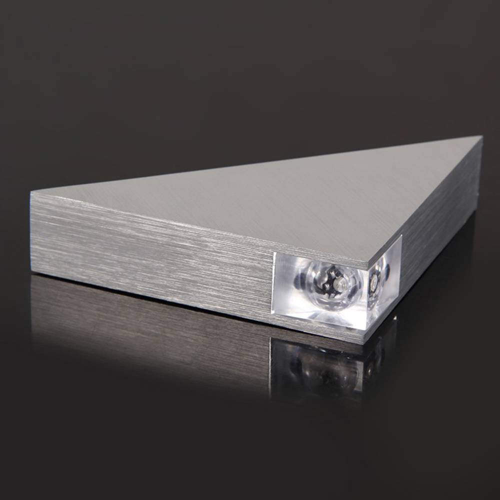 TaffLED Lampu Dinding Hias Rumah LED Modern Triangle Aluminium 3W - ABD-3W-SJX