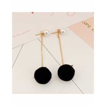 LRC Anting Tusuk Sweet Fuzzy Ball&pearls Decorated Pom Earrings