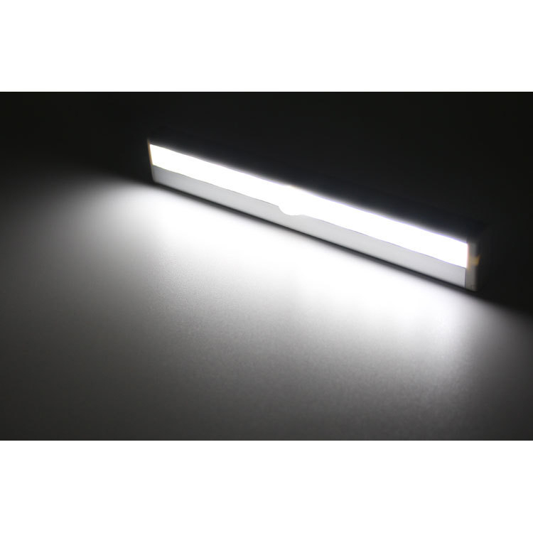 HOMELIFE Lampu Tempel Sensor PIR Cahaya Cool White 10 LED - JXS-192