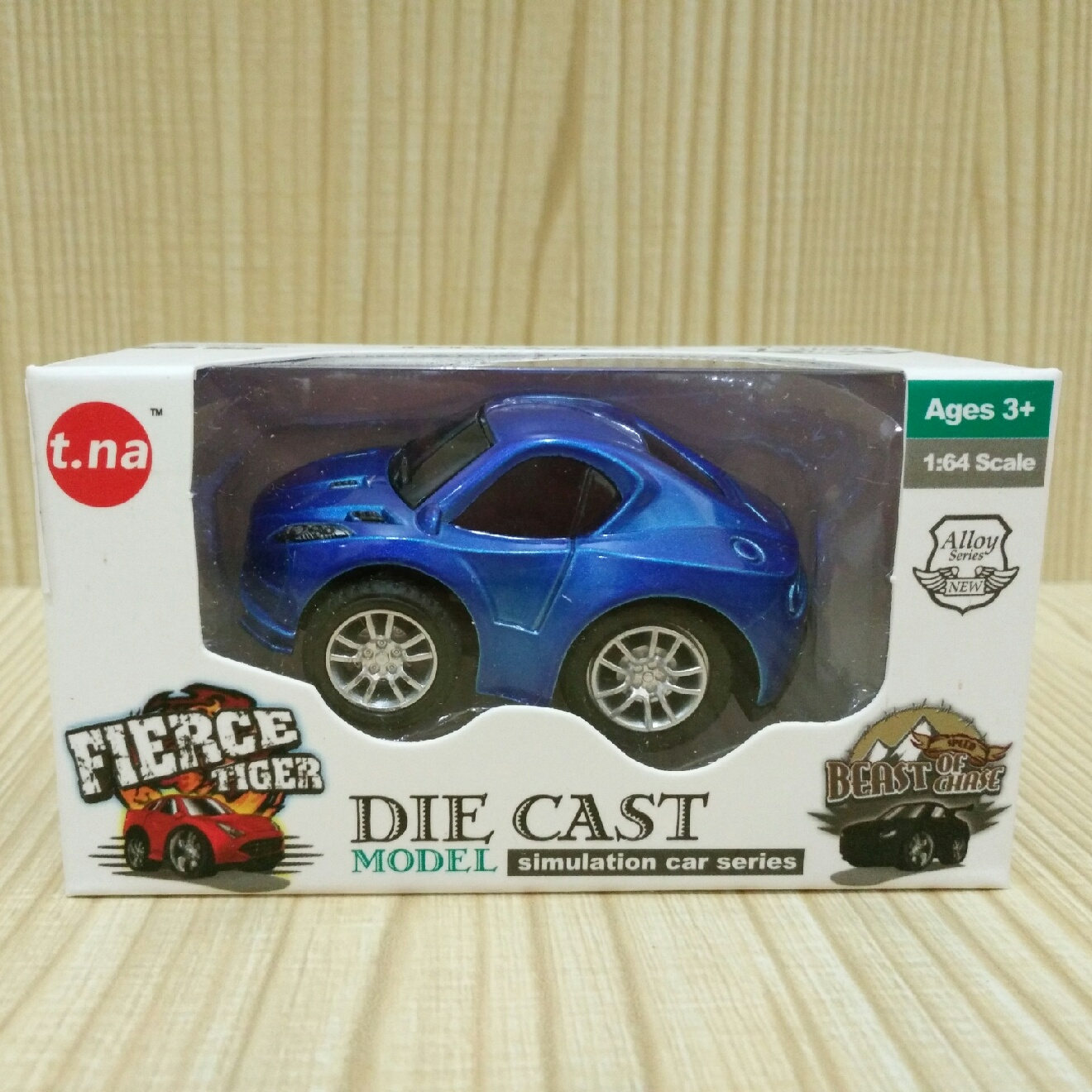 die cast choro Q sedan biru