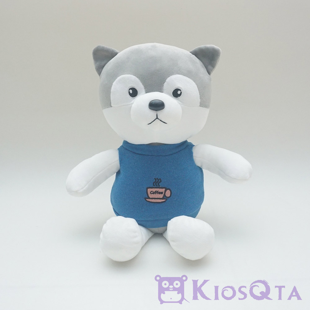 boneka anjing lucu abu abu kaos rajut biru gambar coffee
