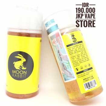 Moon Rabbit Strawberry Mochi 100ml