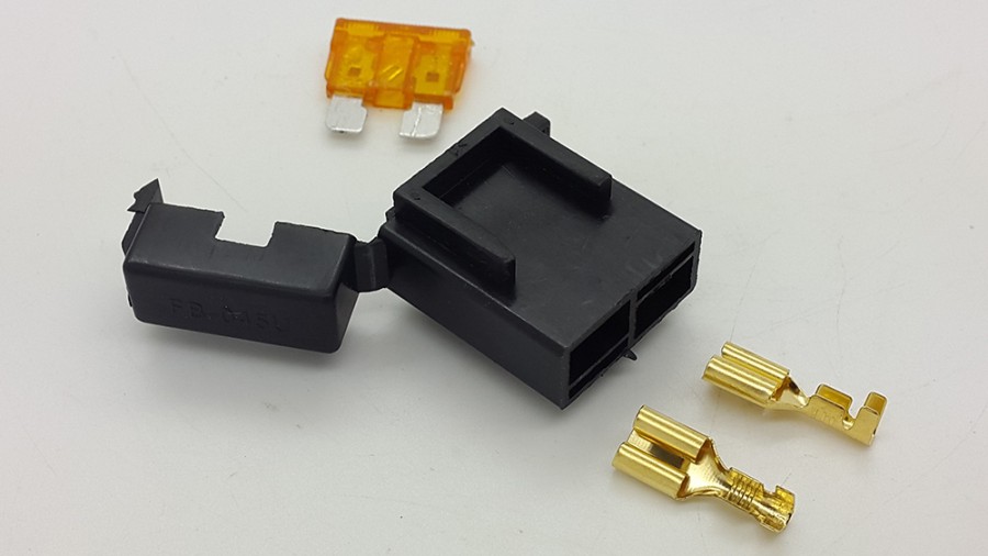 Socket Fuse Tancap + 2 pin ( tanpa kabel )