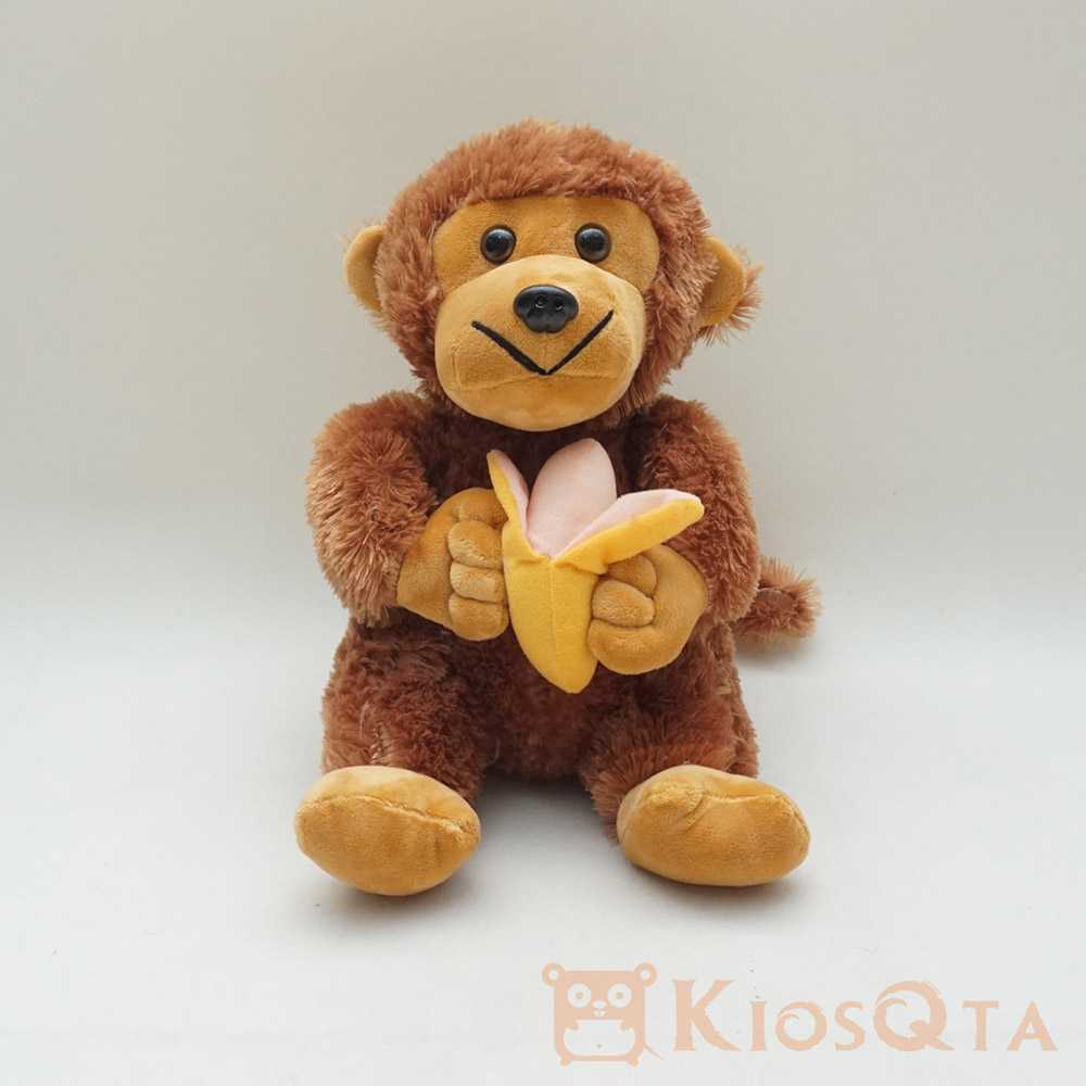 Jual boneka monyet coklat bawa pisang buntut panjang medium MAR