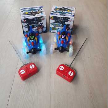 MAINAN RC MOBIL STUNT CAR RODA LAMPU 360 DEGREE RC STUNT BATMAN