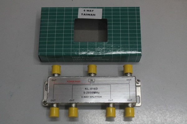 Splitter TV Made Taiwan 6 cabang ( Kualitas bagus )