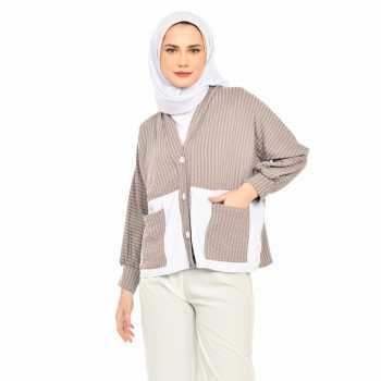 Monastirdagi porno videodagi lesbiyan orgiyasi