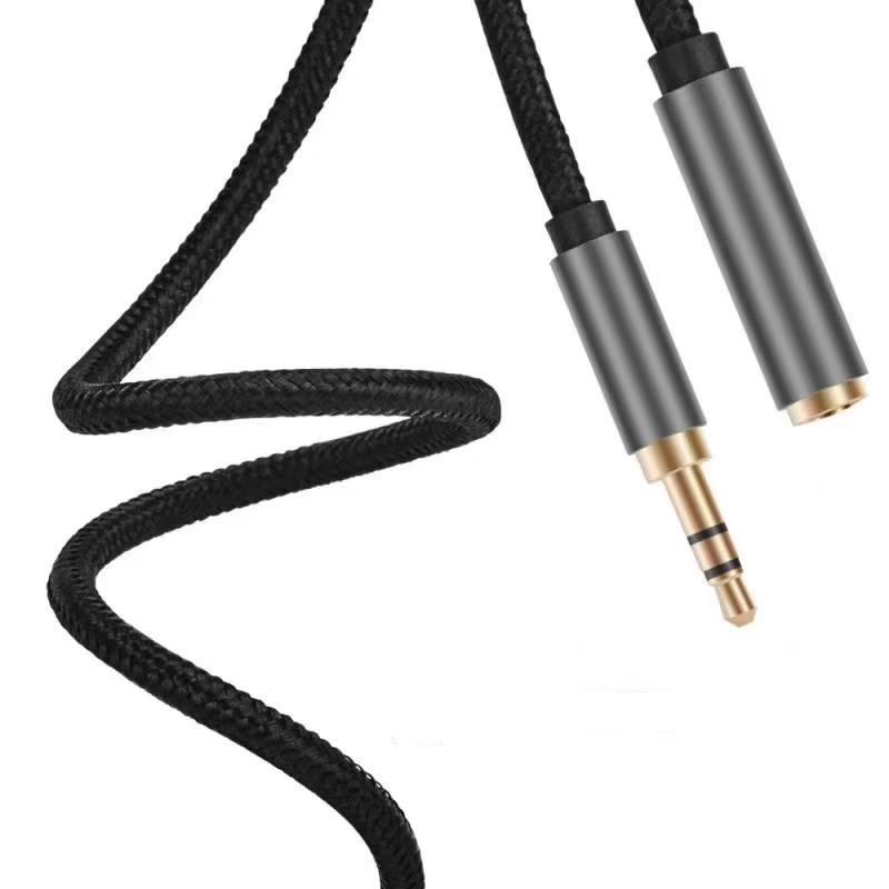 ChicRain Kabel Audio AUX 3.5mm Male to Female 1.5M - 8535