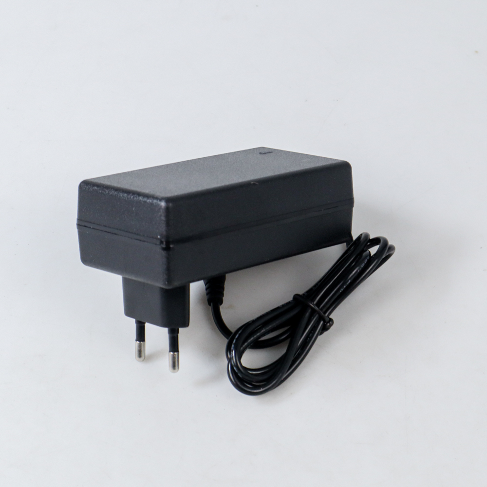 Lincoiah Adaptor Power Supply Converter AC to DC 12V 3A EU Plug - RY-1230