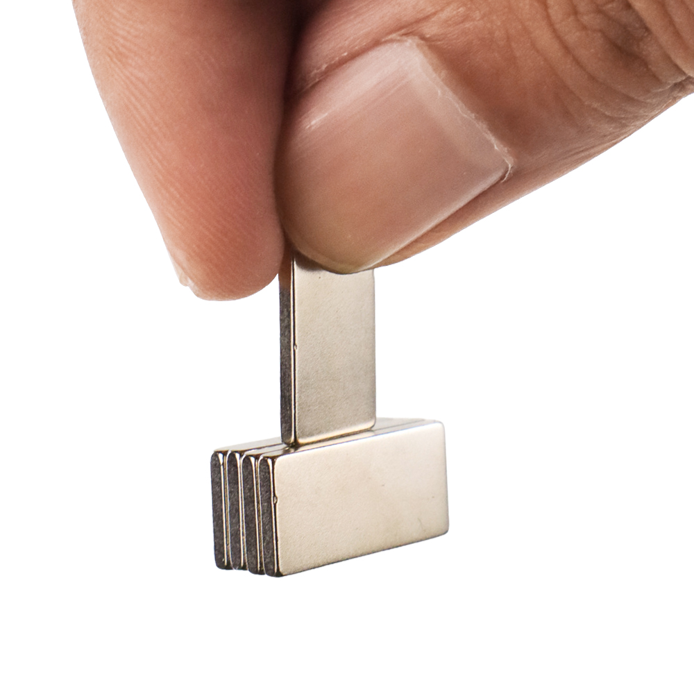 Taffware Strong Neodymium Magnet NdFeB Cuboid N35 5 PCS - D22