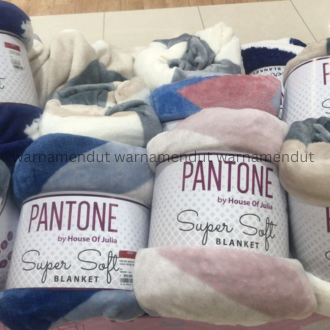 Selimut Pantone Selimut lembut nyaman dan hangat ukuran 150x200cm WMO