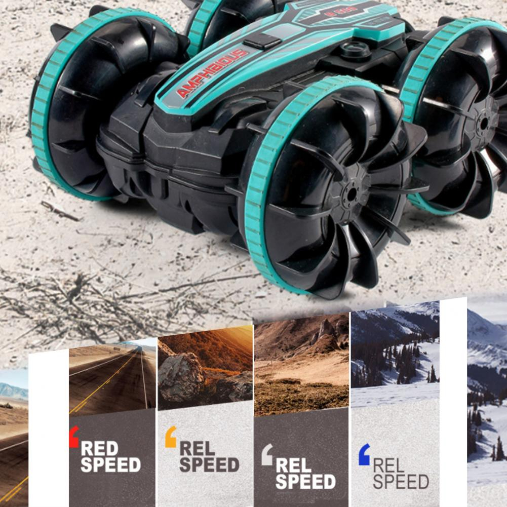 WSS Mobil Remote Control Amphibious Stunt Car 2.4 GHz 1200mAh - WSS24