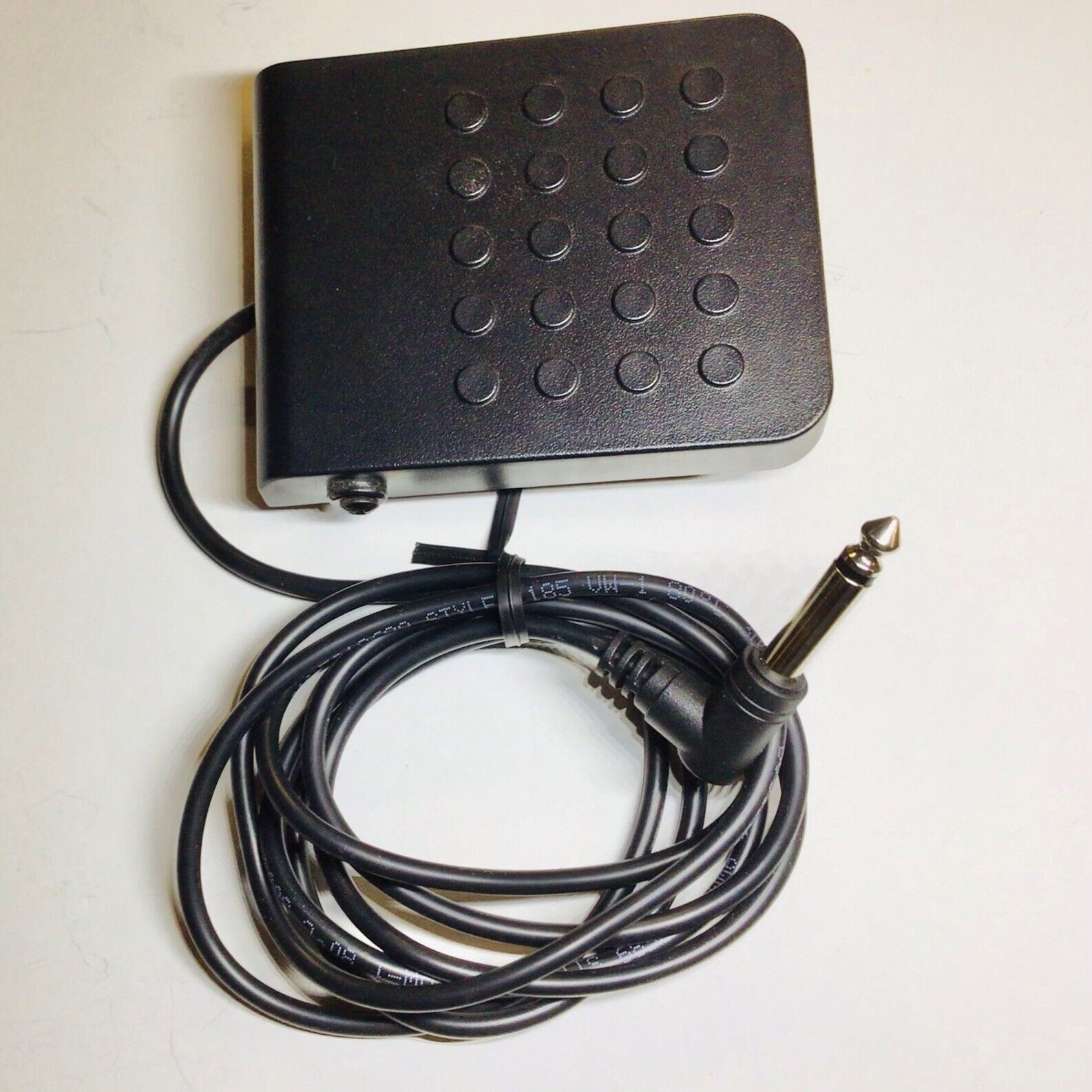 GOOJODOQ Pedal Sustain Damper Piano Keyboard Comfort Grip MIDI 6.35mm - PL-01A