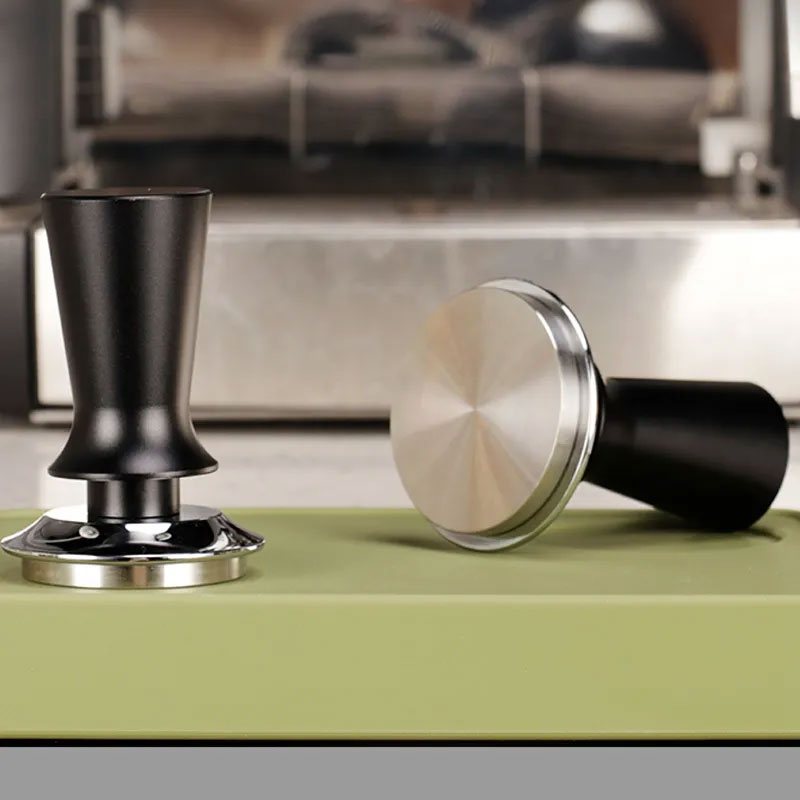 One Two Cups Tamper Kopi Espresso Flat Base Spring Loaded - FEN59