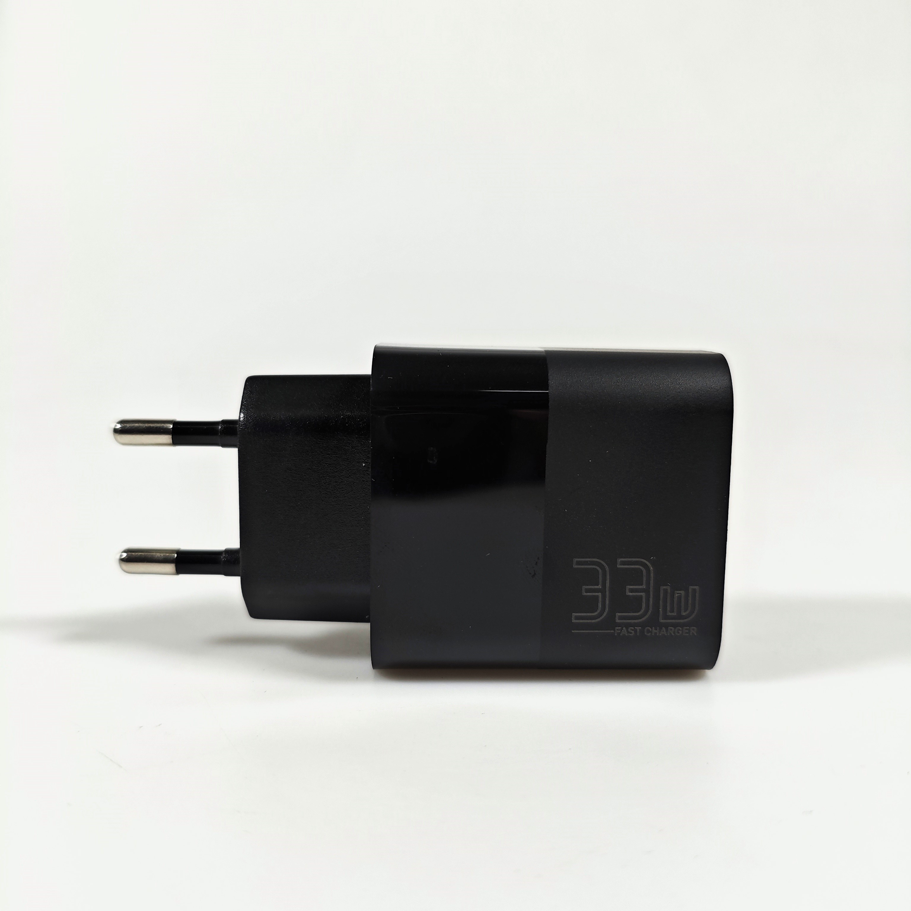 ESSAGER Kepala Charger Dual Port GaN Fast Charging QC 3.0 PD 33W - ES-CD29