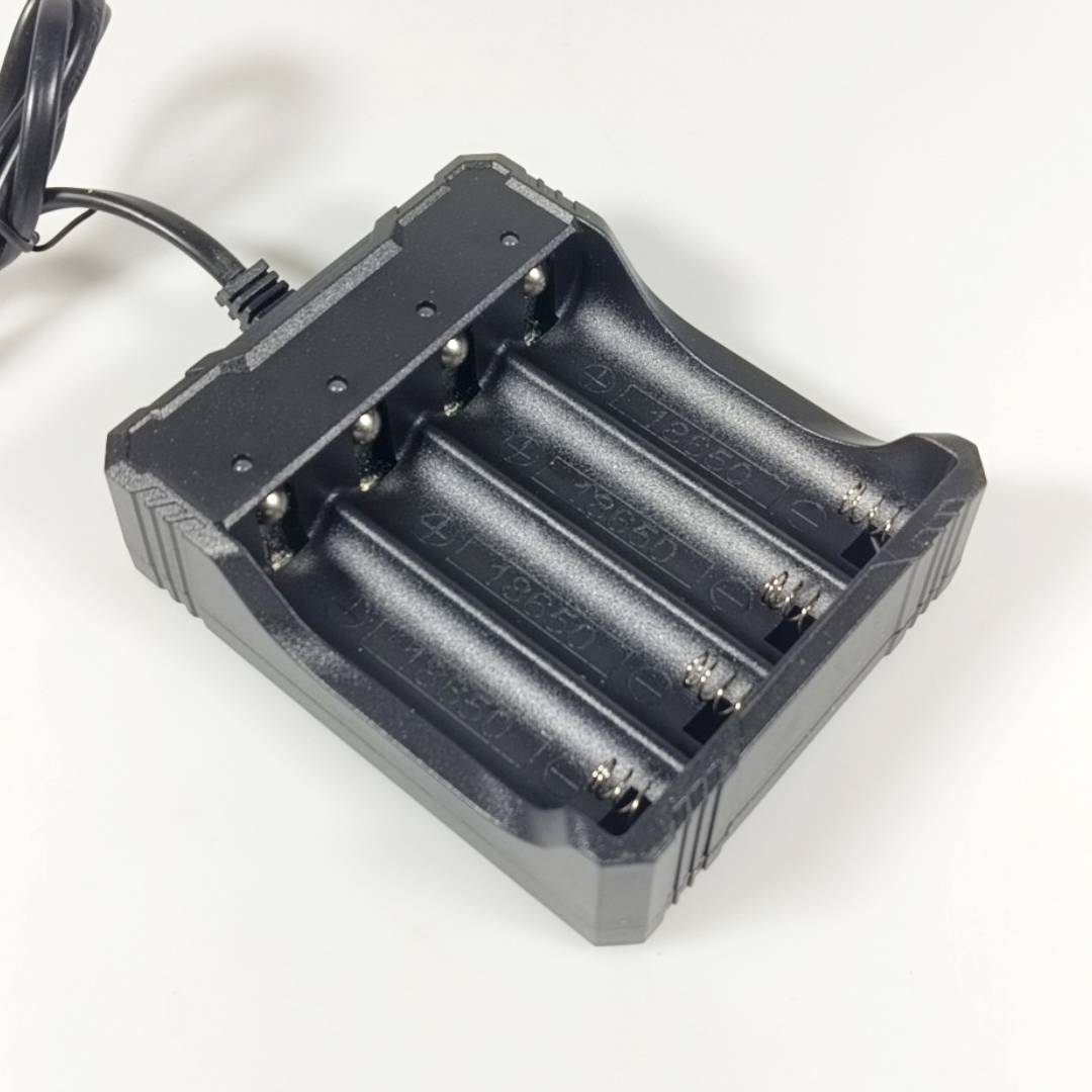 Hong Dong Charger Baterai 4 Slot 18650 Li-Ion LED Light 4.2V 1200mA - MS-404A