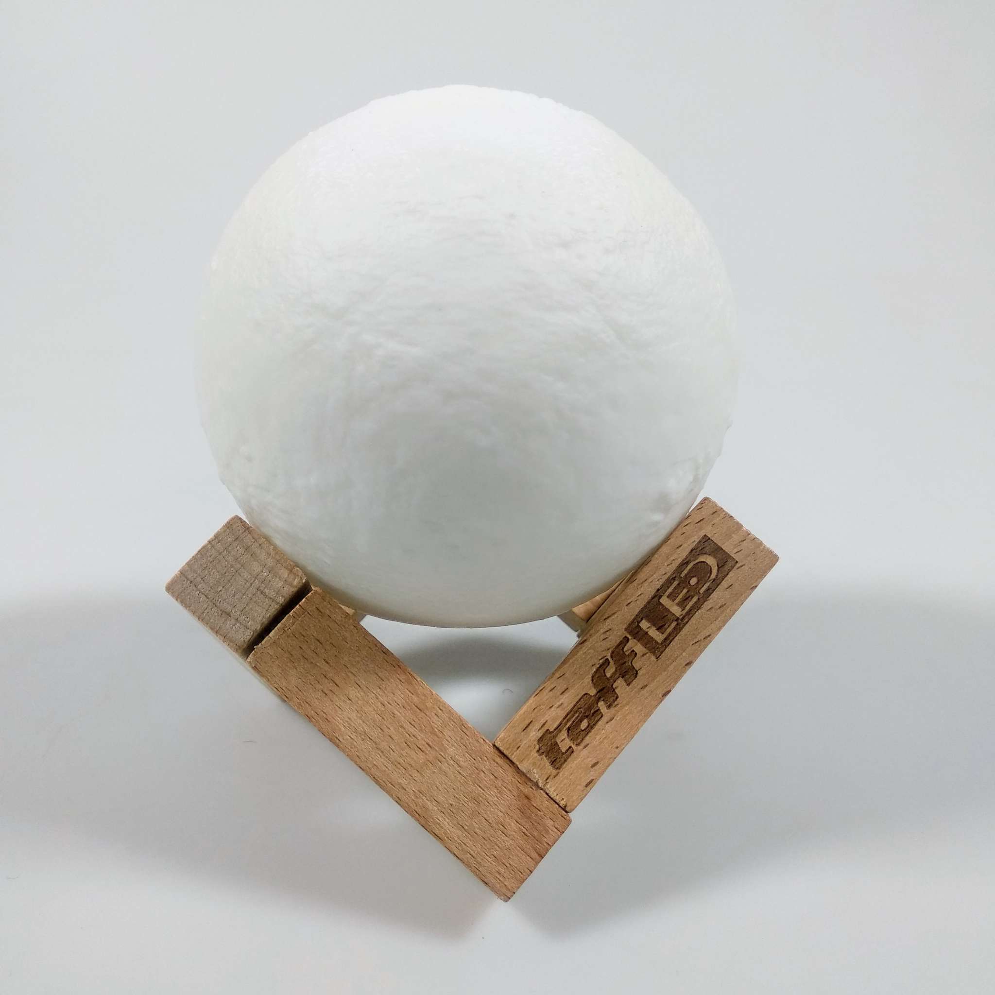 TaffLED Lampu Tidur Bulan 3D Moon Night Light Lamp 3 Color 8cm 1W 5V - LD002701