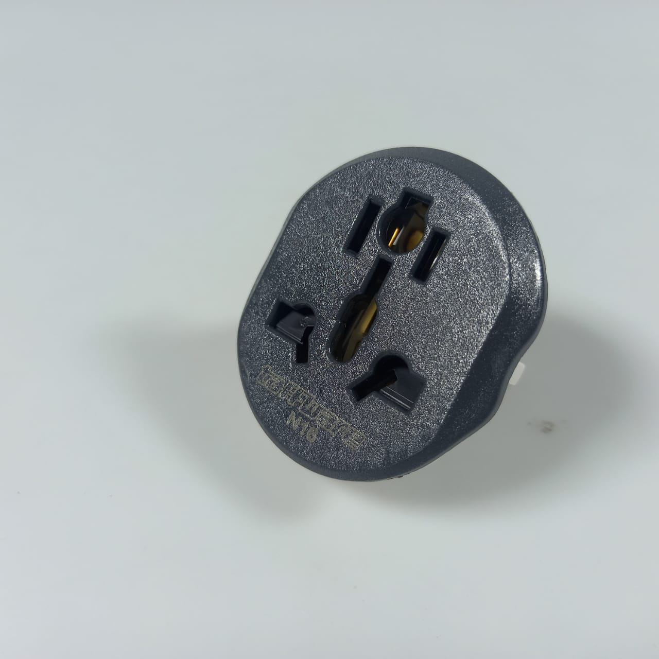 Taffware Loop Universal Travel Adaptor AU US UK to EU Plug 16A - N16