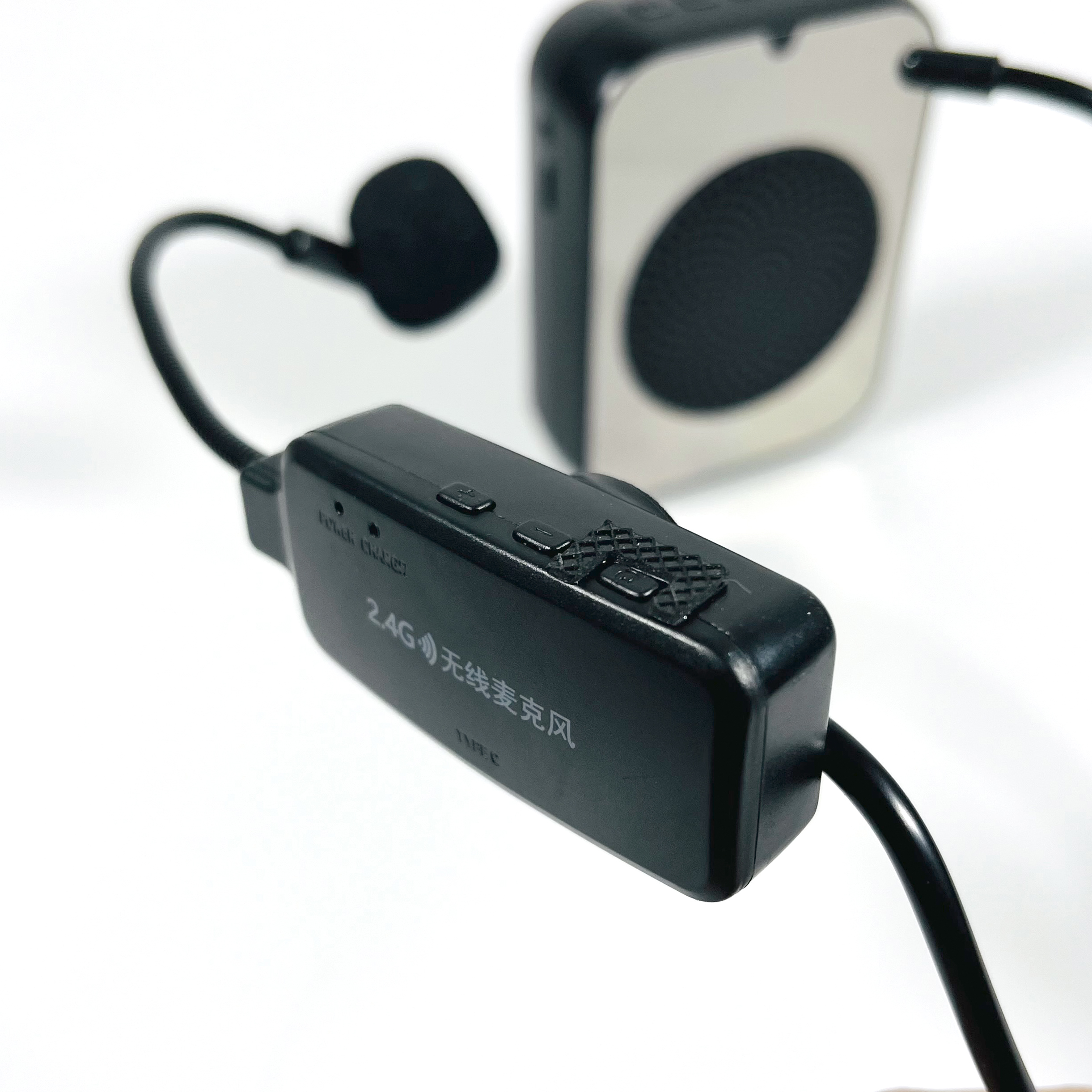 SOAIY Speaker Pinggang Microphone Bluetooth LED Amplifier Wireless - H6
