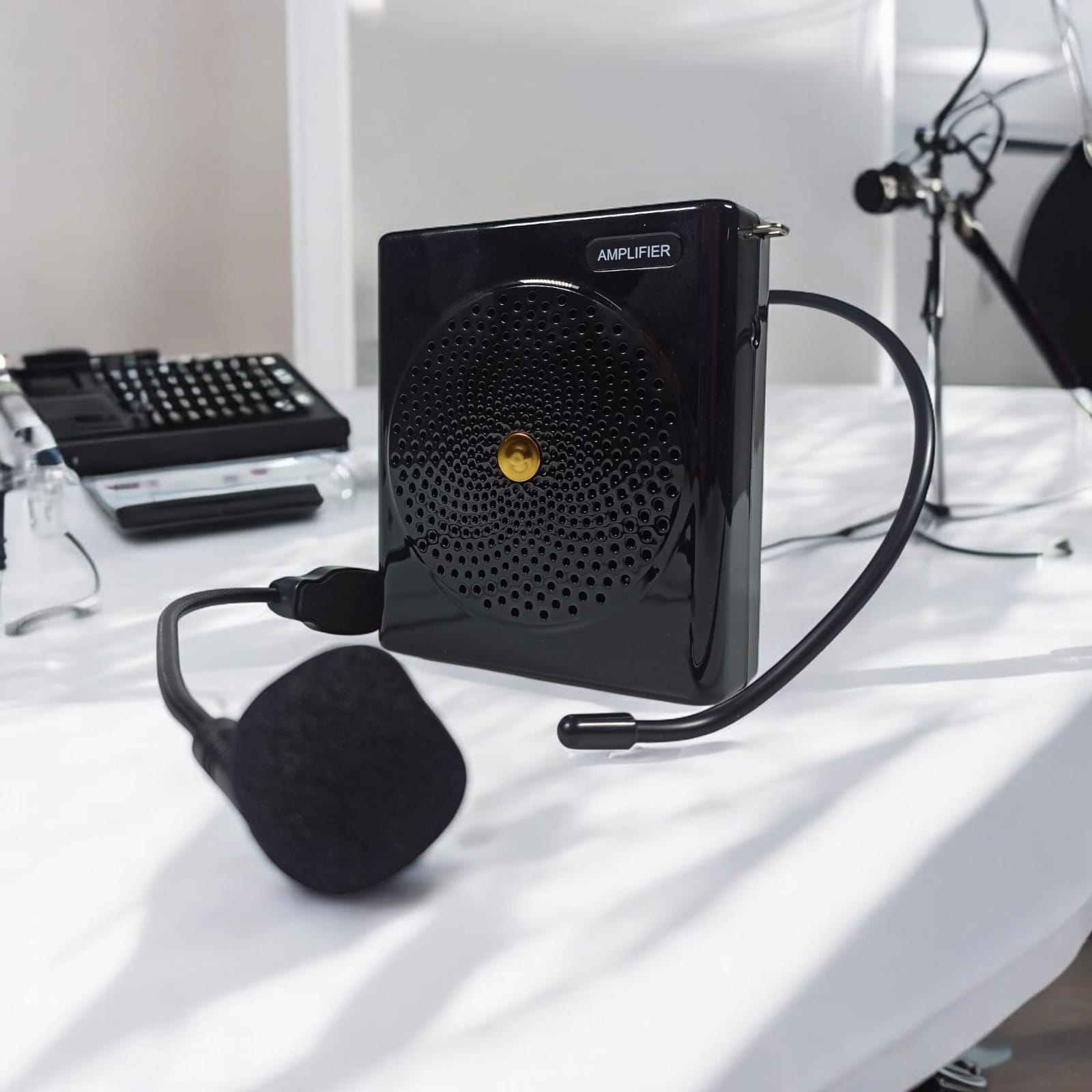 Burt-s Speaker Pinggang Microphone Bluetooth Amplifier Wired - S61