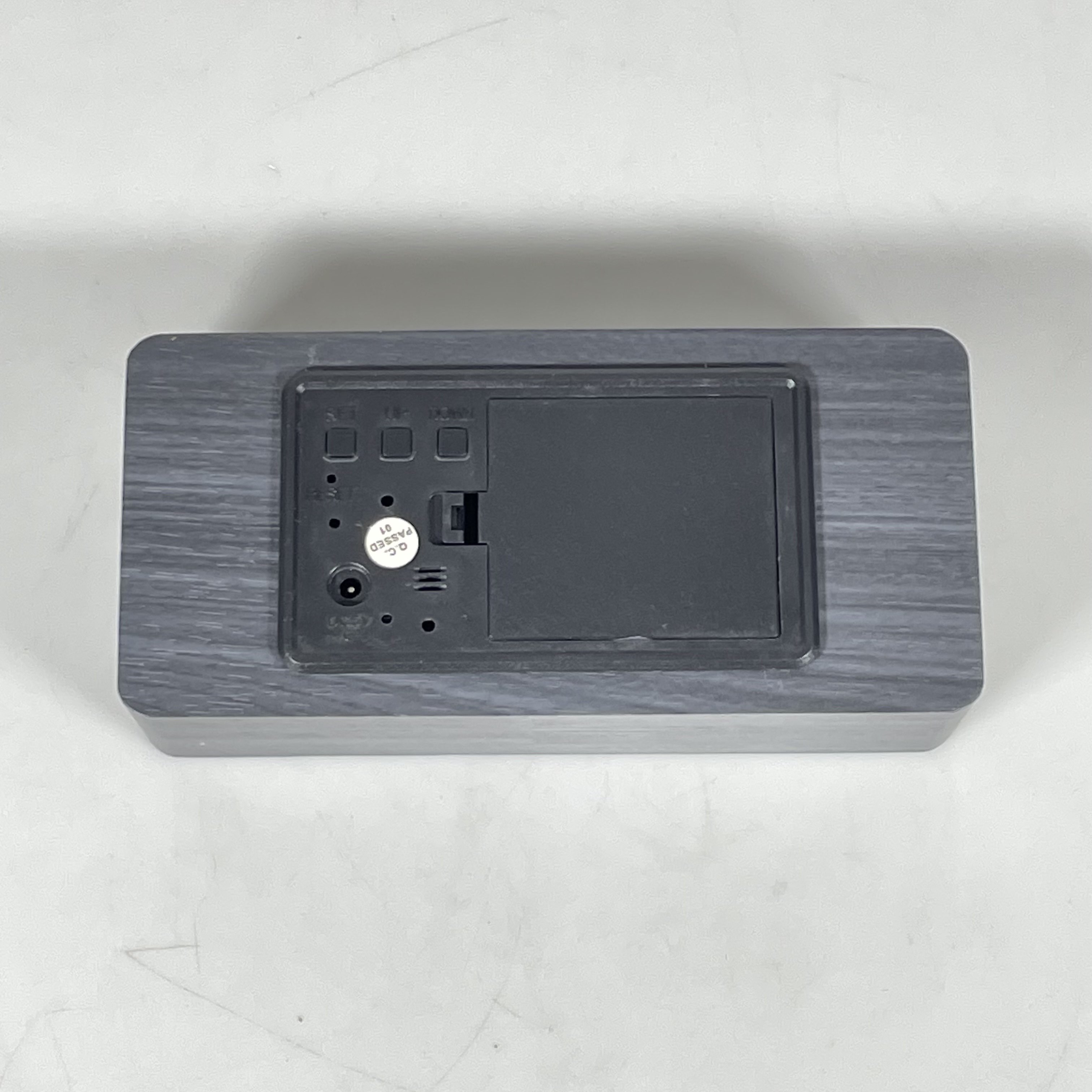 Lovin Jam Weker Alarm Digital Kayu Clock Temperatur Voice Control - TX602