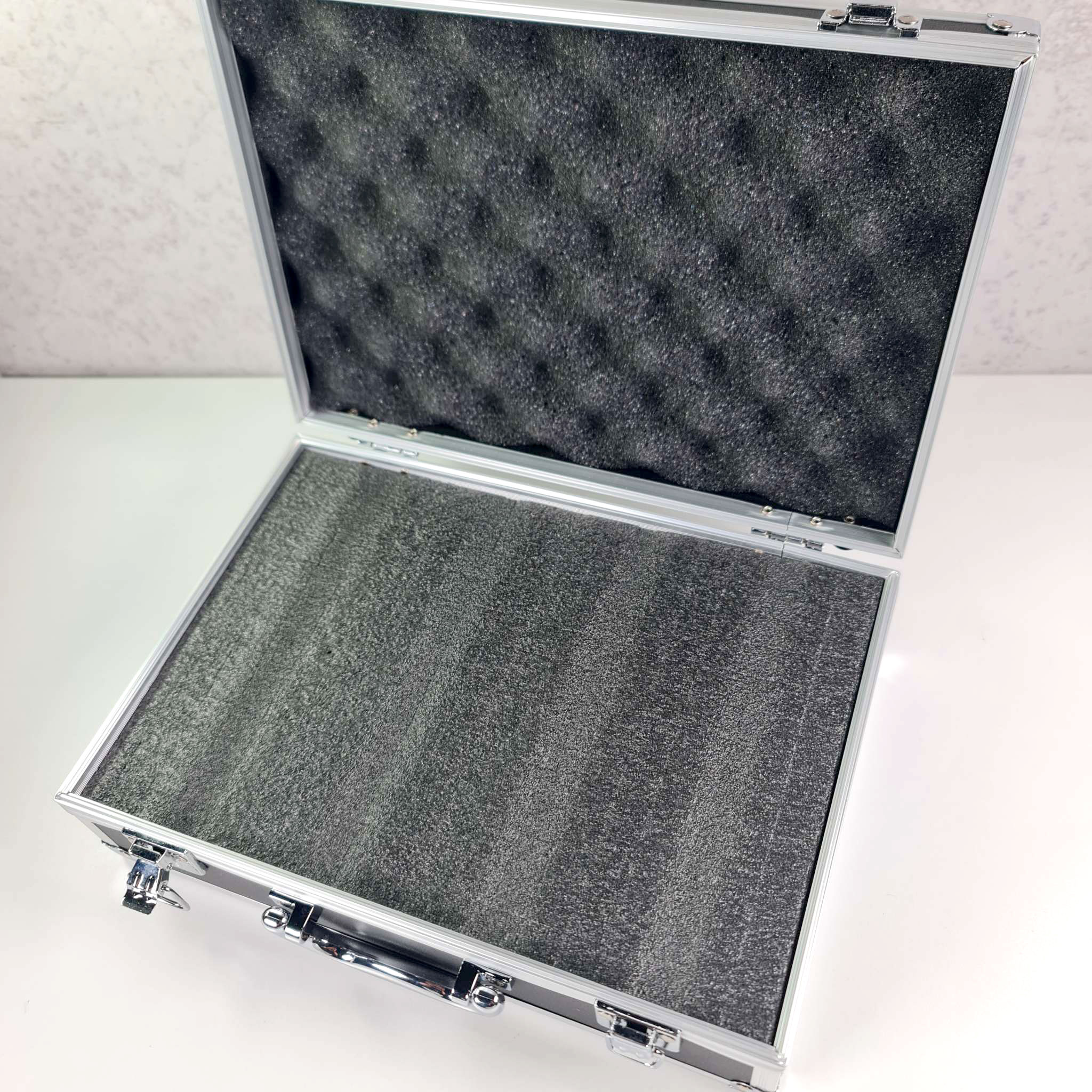 LILY Kotak Tool Case Portable Multifunction Storage Box - V-2
