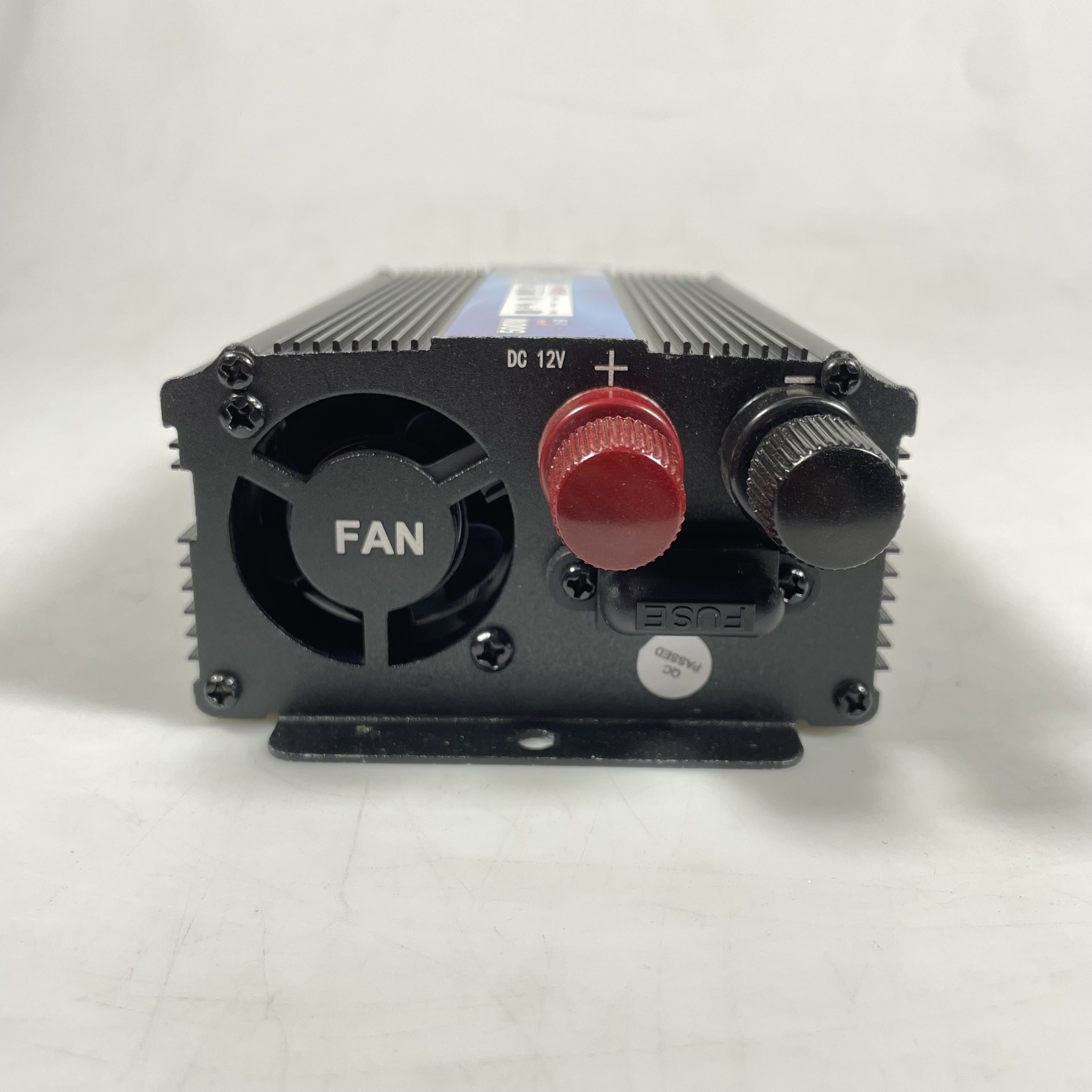 EAFC Power Inverter Mobil Modified Sine Wave DC 12V to AC 220V 500W - USB5