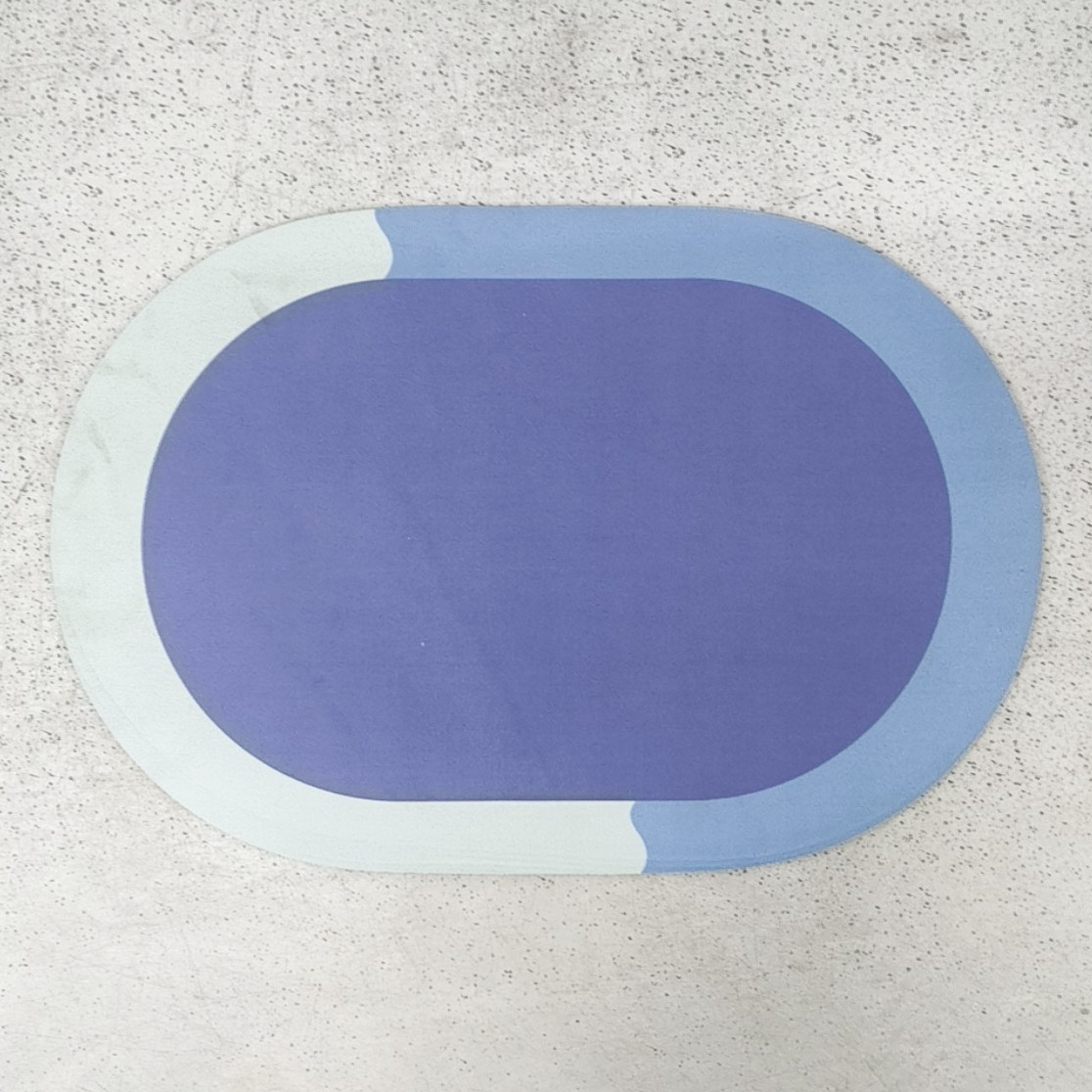 DIATOM Keset Kamar Mandi Anti Slip Absorbent Oval 59x40cm - D46