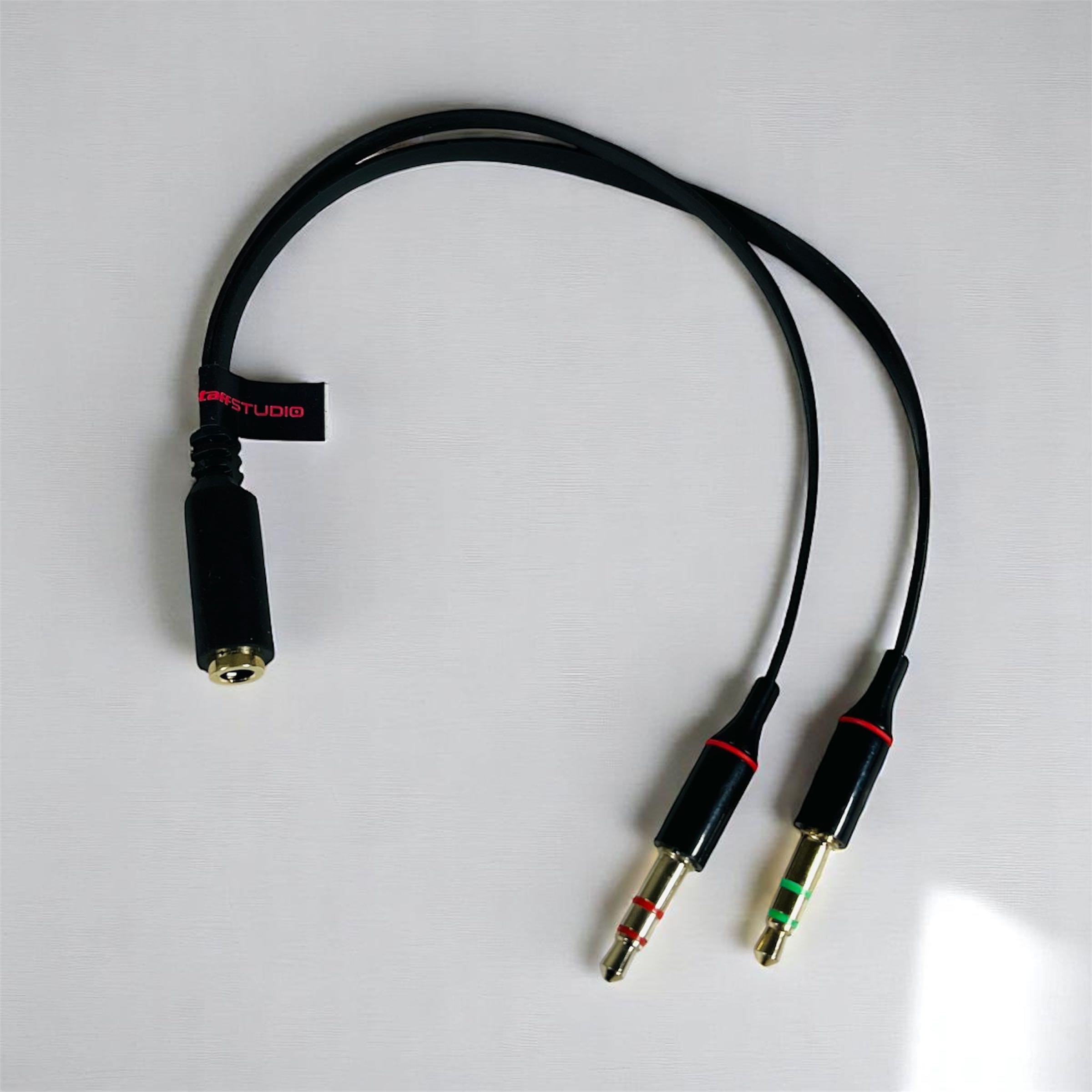 TaffSTUDIO Splitter Audio Jack Female ke Dual 3.5mm Male (Mic+Hear) - L43