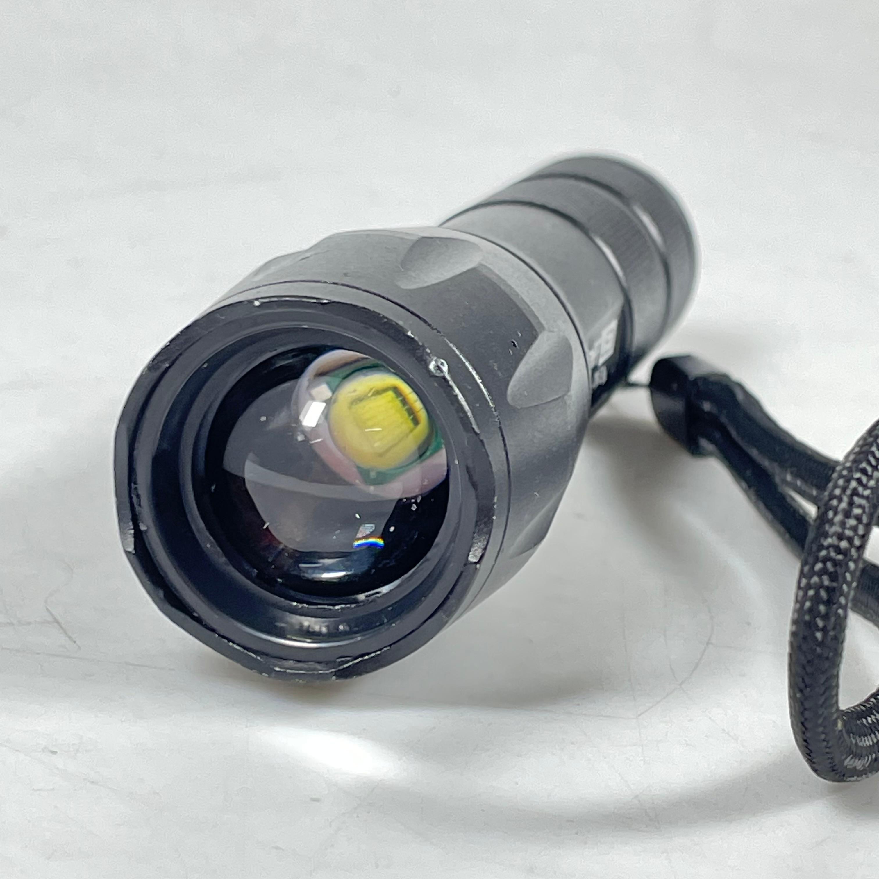 TaffLED Senter LED USB Rechargable Zoomable XML-T6 10000 Lumens - E18u