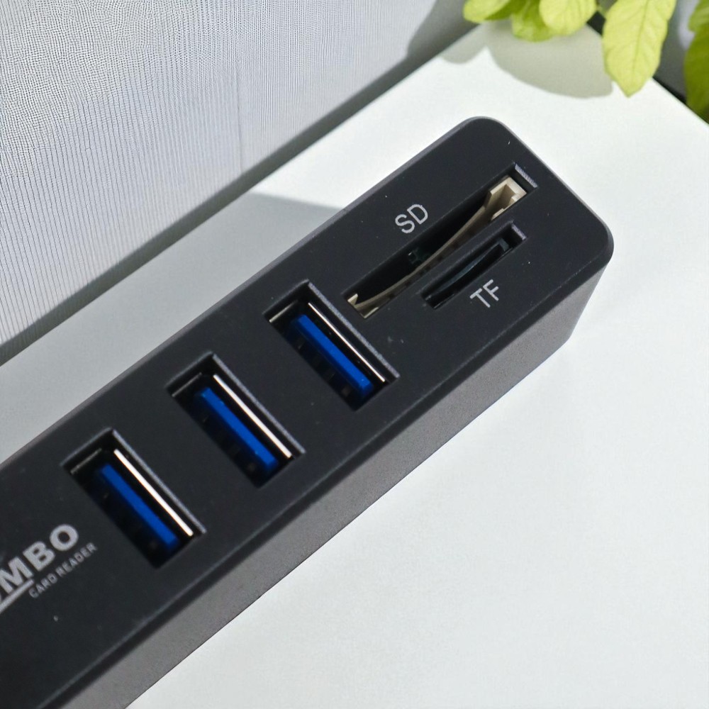 Kebidu Portable USB Hub 3 Port with Card Reader - MUP256