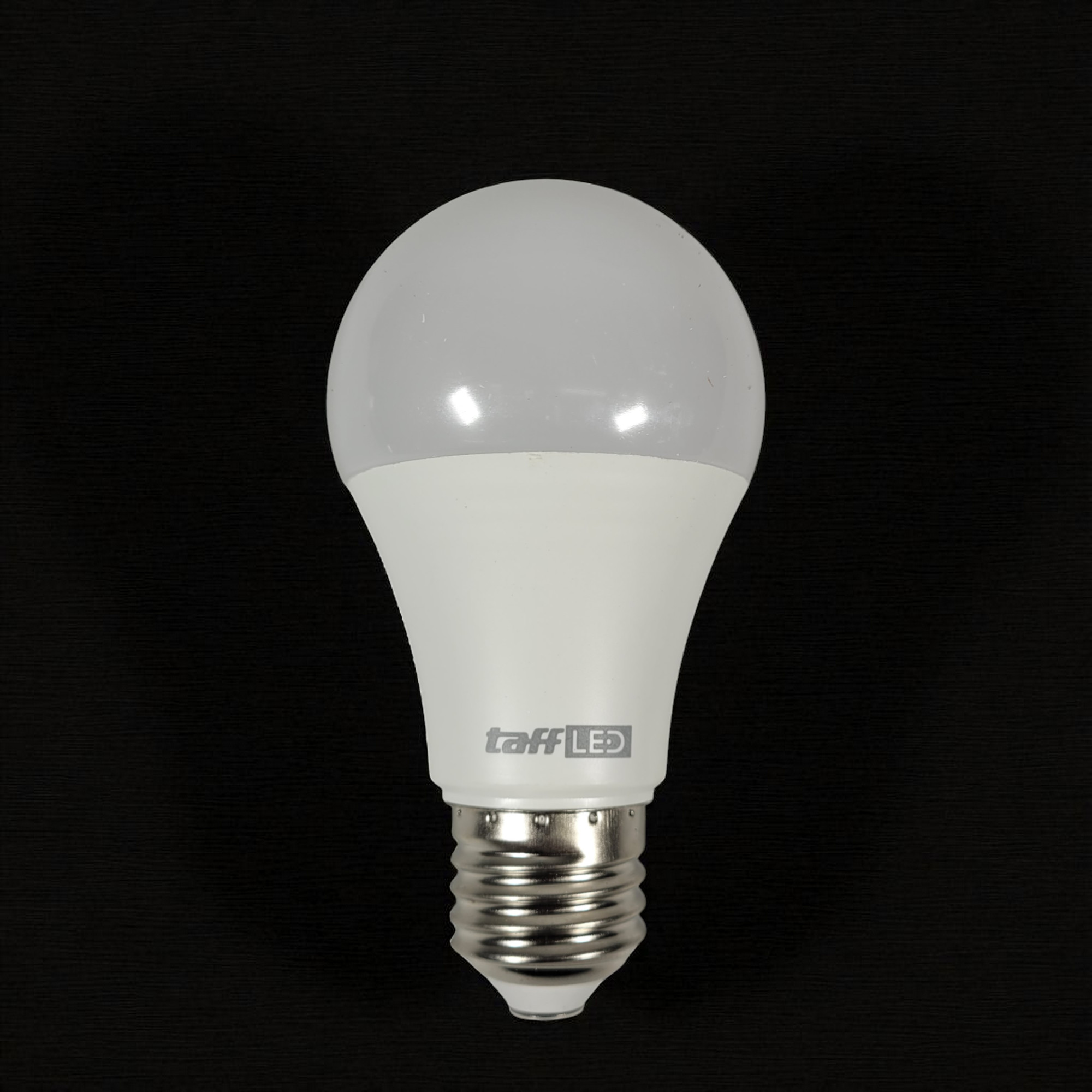 TaffLED Lampu Bohlam RGBW E27 5W dengan Remote Control - A60