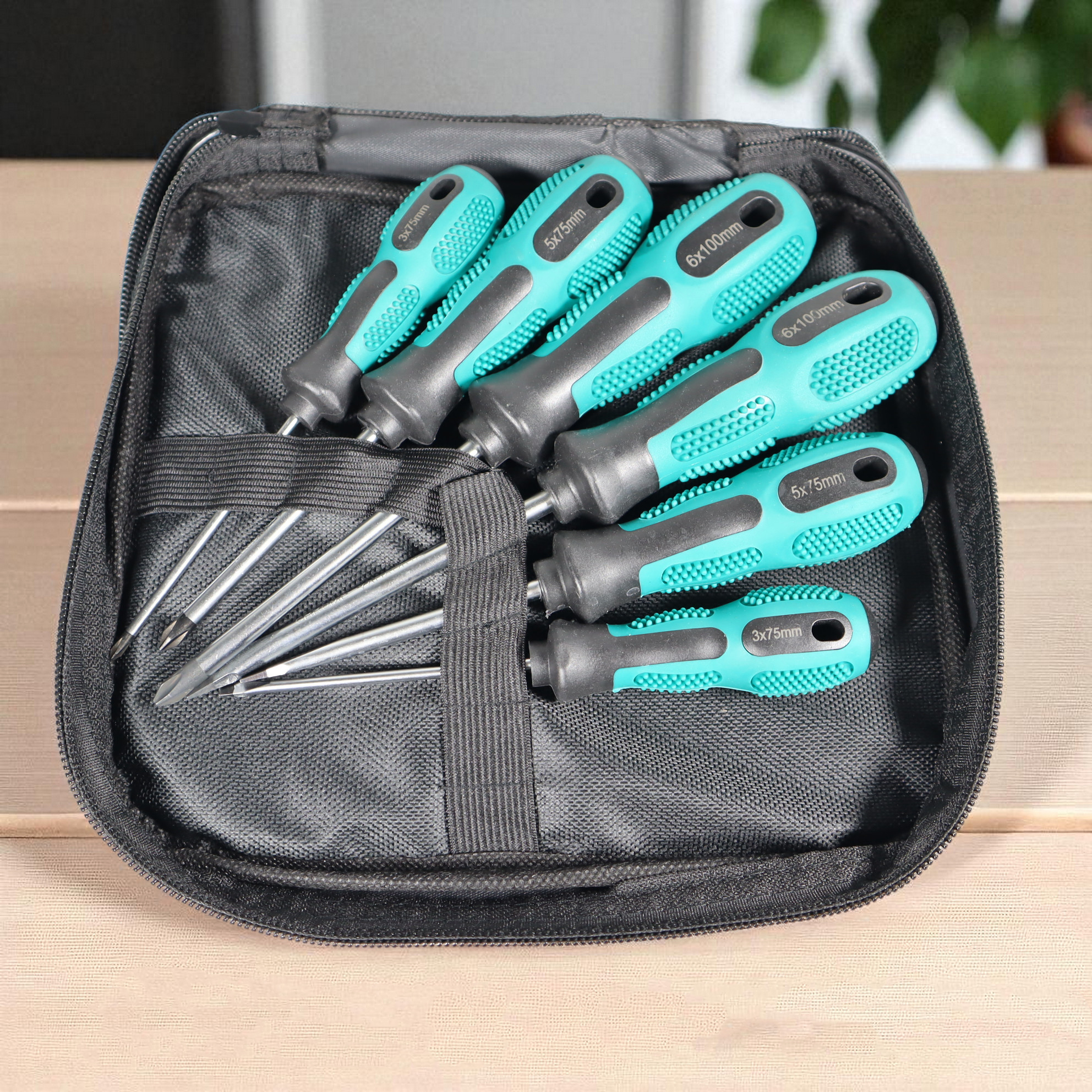 XIN TONG JIN Set Obeng 6in1 Magnetic Bits Screwdriver Repair Tool Kit - XT6