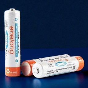 Enelong Baterai Rechargeable AAA Ni-MH 1.2V 900mAh 4 PCS