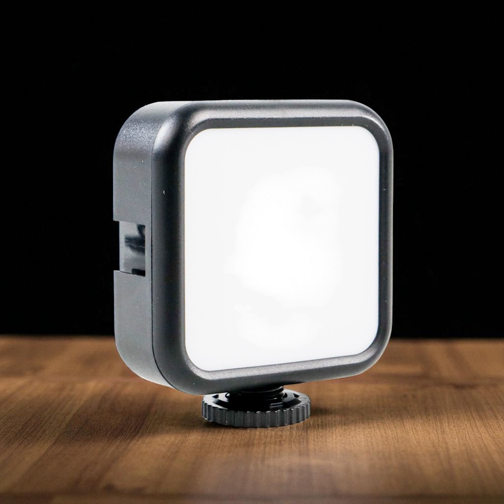 inLight Lampu Kamera Mini RGB LED Portable Photo Video Light 1200mAh - WL-R1