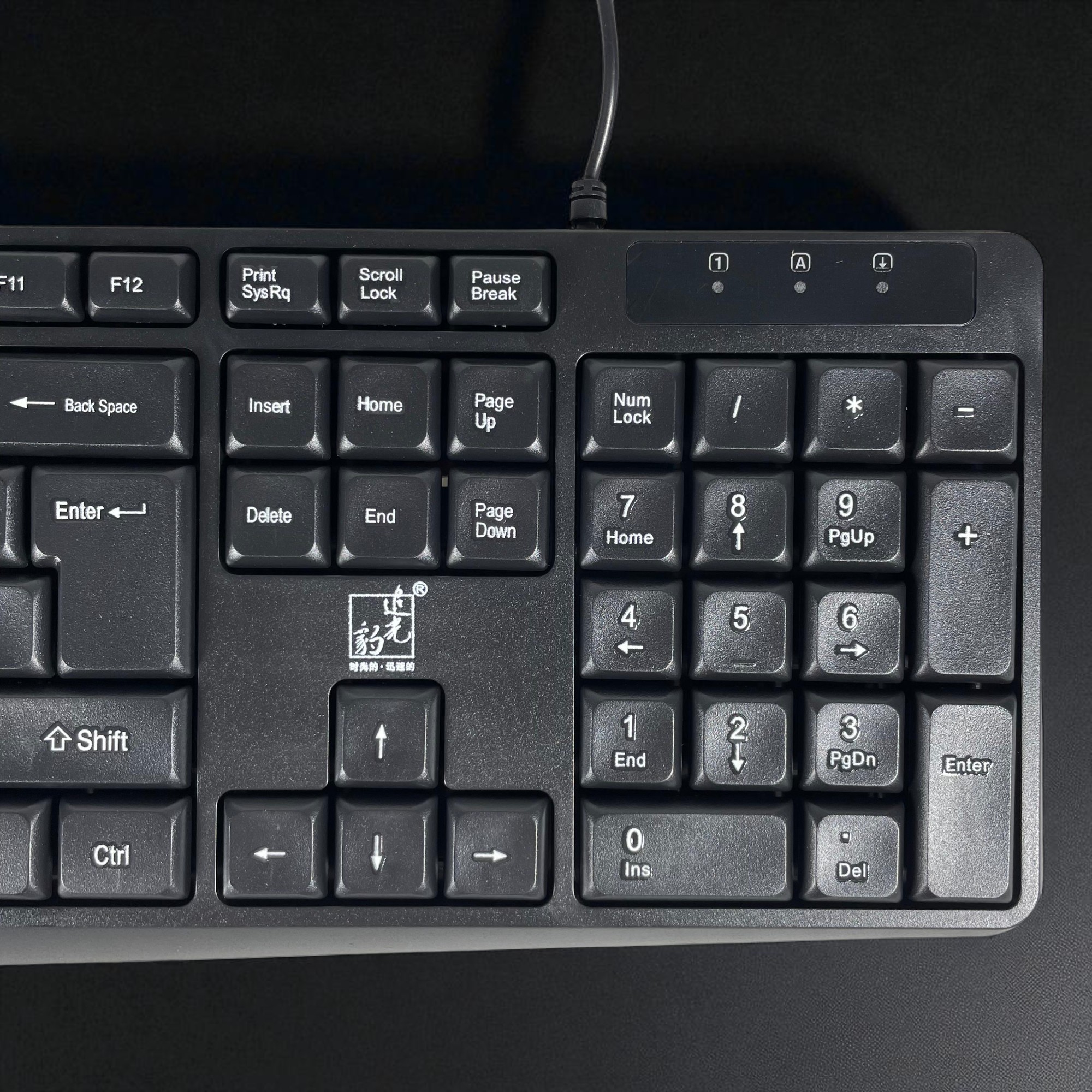 ZGB Set Keyboard Mouse Wired Universal Waterproof 1000 DPI - Q9B
