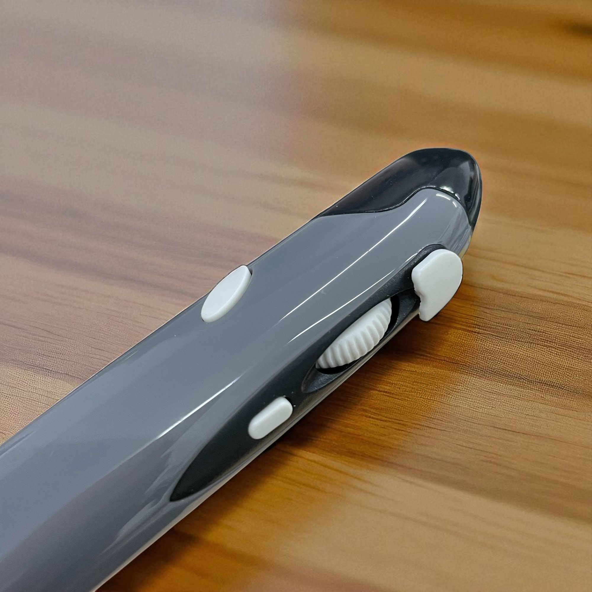 Vertical Pen Mouse Wireless 2.4GHz Ergonomic Grip 1600 DPI - PR-03