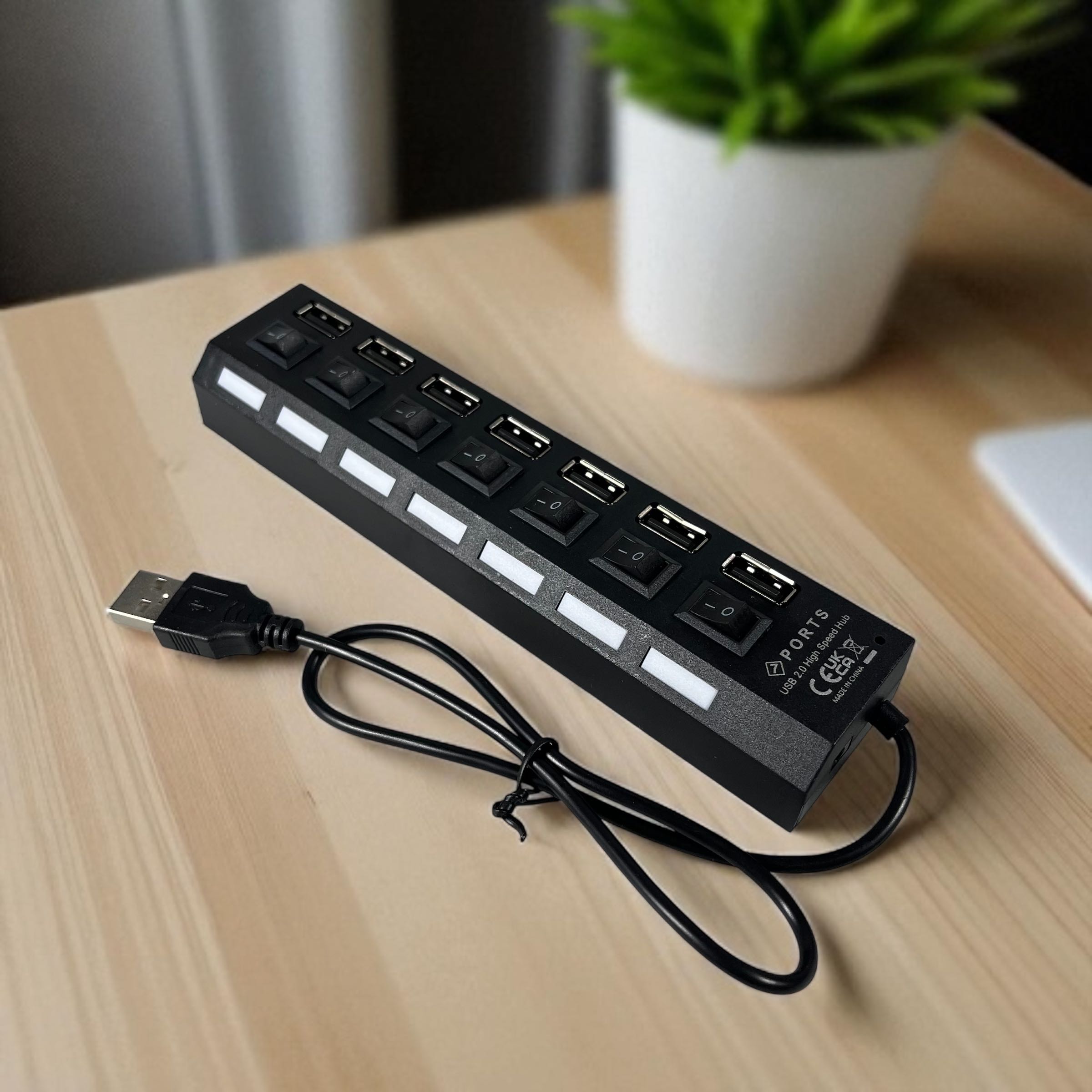OEING USB Hub 2.0 7 Port dengan Tombol On/Off - U911
