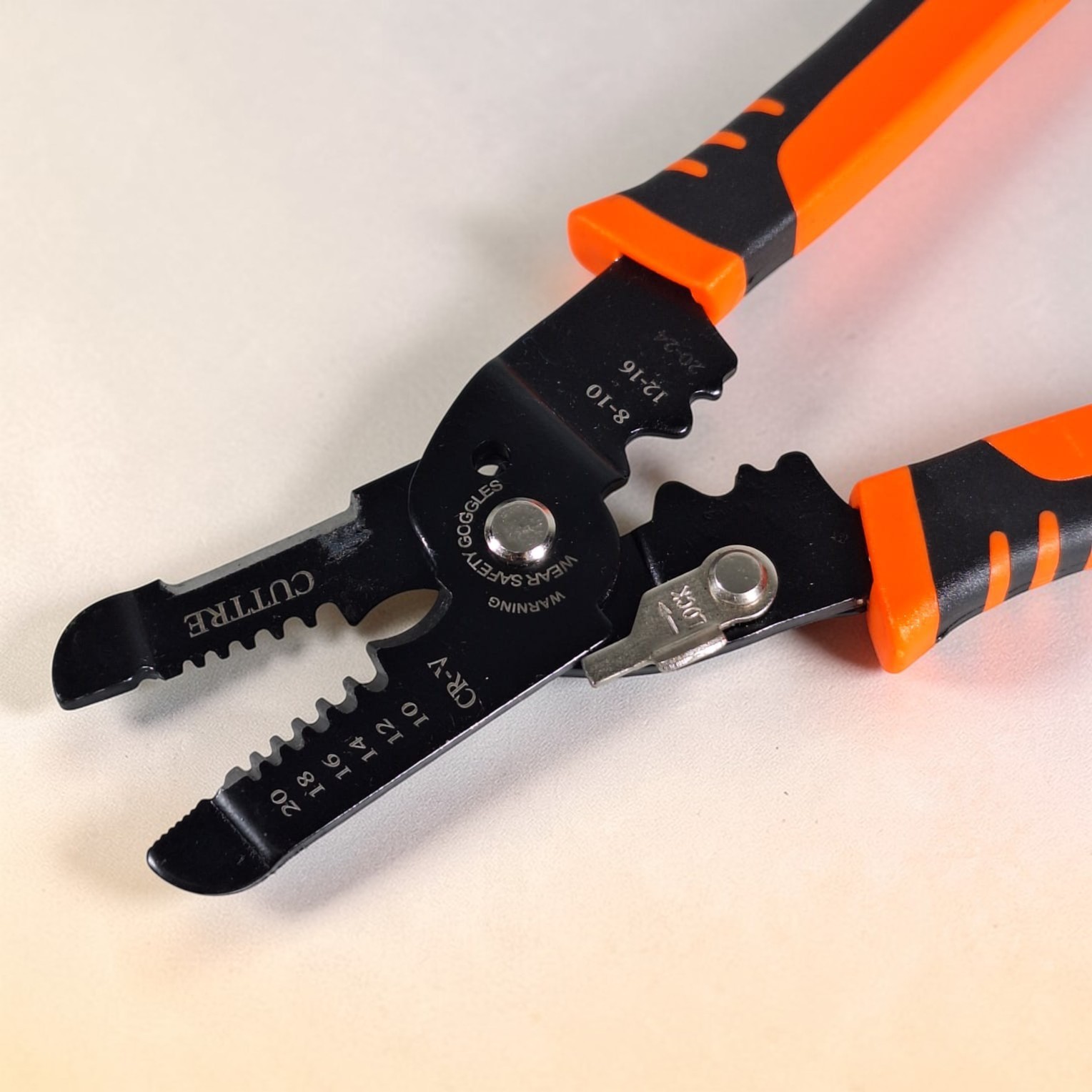 OBUN Tang Pemotong Kawat Listrik Multifungsi Wire Cutter 8 Inch - 706022