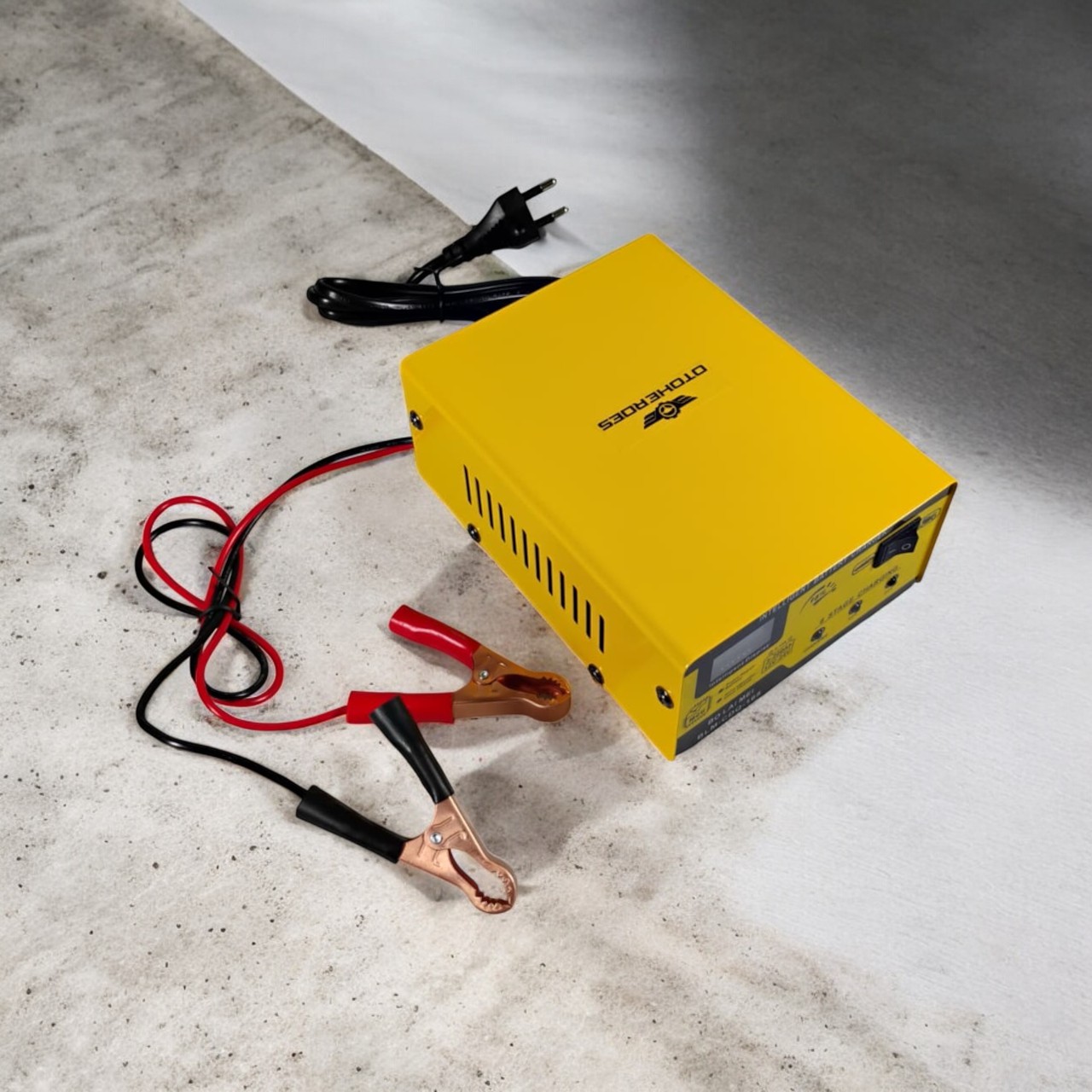 OTOHEROES BO LAI MEI Charger Aki Mobil Battery Charger 12V/24V 15A - BLM-CDQ-168